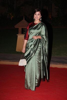 Tinsel town's big personalities were present at LOREAL FEMINA WOMEN AWARDS 2013 at Hotel JW Marriott.