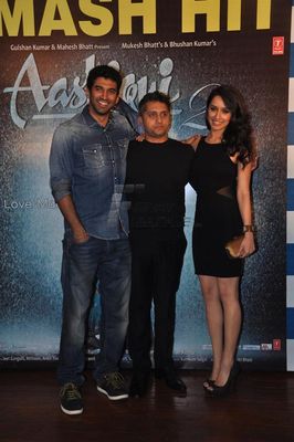 Aditya Roy Kapur and Shraddha Kapoor at film Aashiqui 2 success party at Escobar in Bandra