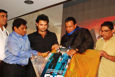 Akshay Kumar, Mithun Chakraborty, Suneil Shetty, Mahakshay Chakraborty at music launch of 'ENEMMY' at Club Millennium in Juhu, Mumbai