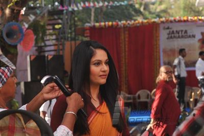 B-town doll Gracy Singh at the mahurat of the film 'Janta Vd s Janardan- Bechara Aam Aadmi'