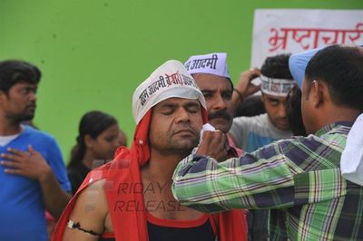 B-town doll Gracy Singh at the mahurat of the film 'Janta Vd s Janardan- Bechara Aam Aadmi'