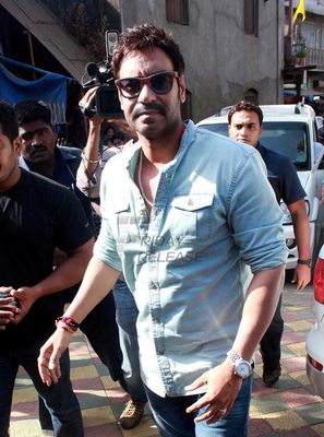 B-town stars promoted Lonavala Fun Fair