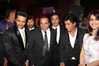 Eminent B-town celebs attended the music launch of 'Yamla Pagla Deewana 2'