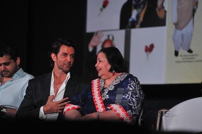 Hrithik Roshan, Urmila Matondkar, Former President Pratibha Patil among Celebs at the Dadasaheb Phalke Academy Awards 2013