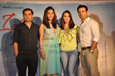 Preity Zinta at film ISHQ IN PARIS press meet at Cinemax in Mumbai