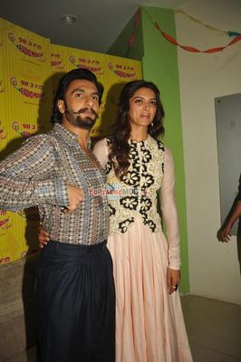 Ranveer Singh & Deepika Padukone promote film RAM LEELA at RADIO MIRCHI 98.3 FM Studios