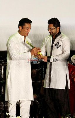 Bolly Celebs with CM Mamata Banerjee at 19th Kolkata International Film Festival launch