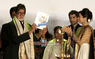 Bolly Celebs with CM Mamata Banerjee at 19th Kolkata International Film Festival launch
