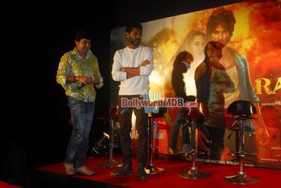 Sonakshi Sinha & Sonu Sood at 2nd trailer launch of 'R...Rajkumar'