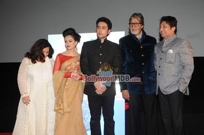 Amitabh Bachchan launches first look of Shekhar Suman\'s directorial debut HEARTLESS