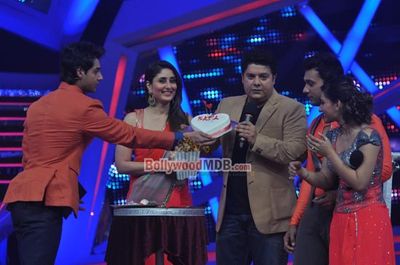 Kareena Kapoor Khan & Imran Khan on NACH BALIYE 6 sets promoting film GORI TERE PYAAR MEIN!