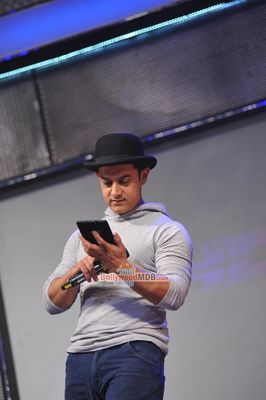 Aamir Khan & Katrina Kaif launch 'Dhoom 3' merchandise at YRF Studios