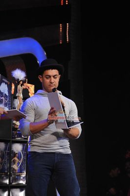 Aamir Khan & Katrina Kaif launch 'Dhoom 3' merchandise at YRF Studios