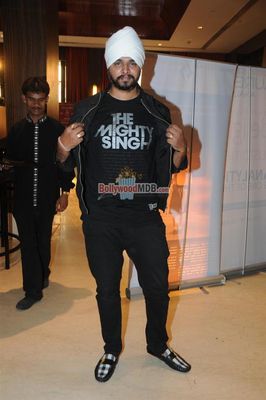 Sunny Deol & Urvashi Rautela at the unveiling of the wax statue of Shahid Bhagat Singh