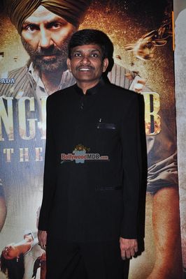 Bollywood Celebs at special screening of film 'SINGH SAAB THE GREAT'