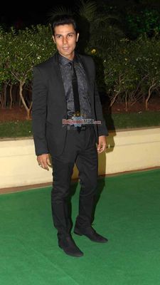 Bolly Celebs at Vishesh Bhatt's wedding reception