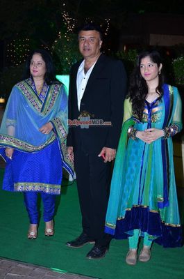 Bolly Celebs at Vishesh Bhatt's wedding reception