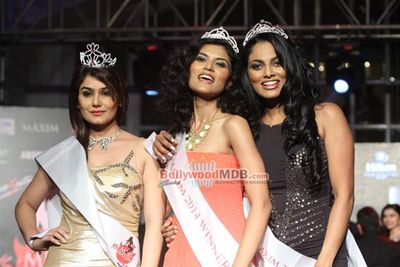 Prachi Desai & Priyanka Bose at KamaSutra Miss Maxim 2014 Grand Finale