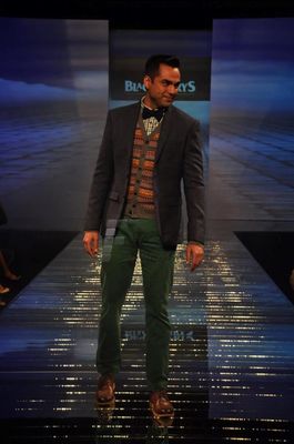 Bolly Celebs at the Blackberrys Sharp Nights Fashion Show