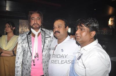Ashima Sharma with Shakti Kapoor at film 'Mumbai Can Dance Saalaa' item song shoot