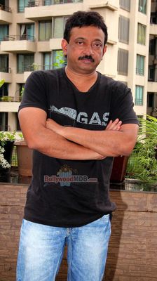 Film 'SATYA 2' press meet with Aradhna Gupta, Anaika Soti, Puneet Singh Ratn