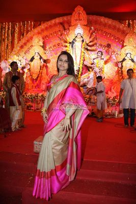 Kajol & Rani Mukherjee at North Bombay Sarbojanin Durga Puja celebrations