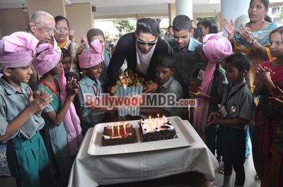 Prateik Babbar celebrates Smita Patil's 58th birth anniversary with Save the Children India NGO
