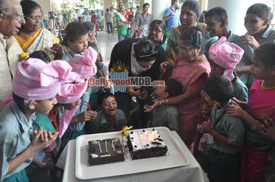 Prateik Babbar celebrates Smita Patil's 58th birth anniversary with Save the Children India NGO