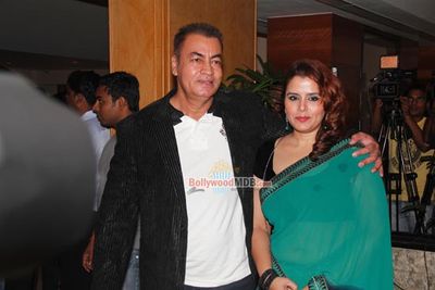 Film 'GRAND MASTI' success party