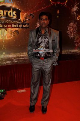 Bolly & TV Celebs at the Indian Television Academy (ITA) Awards 2013