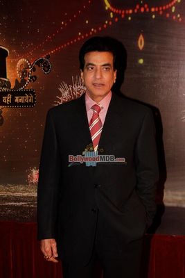 Bolly & TV Celebs at the Indian Television Academy (ITA) Awards 2013