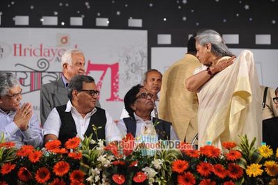 Amitabh Bachchan honoured at 76th birthday of Pandit Hridaynath Mangeshkar