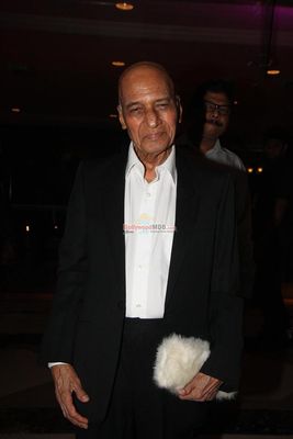 Kangana Ranaut with Home Minister Sushil Kumar Shinde at 'RAJJO' music launch