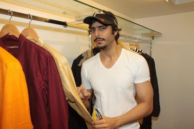 Amisha Patel & Zayed Khan among Bollywood Celebs at designer Shaahid Amir's new collection launch