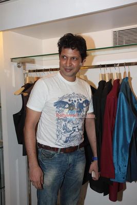 Amisha Patel & Zayed Khan among Bollywood Celebs at designer Shaahid Amir's new collection launch