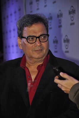 Subhash Ghai, Gul Panag, Rishi Kapoor among Bollywood Celebs at the Hard Rock Cafe launch