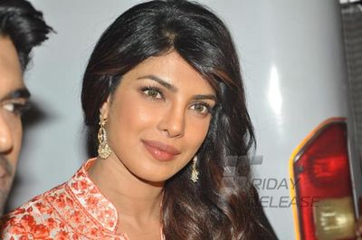 Priyanka Chopra & Ram Charan Teja promote film 'ZANJEER' on the sets of 'Bade Achhe Lagte Hain'