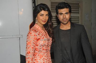 Priyanka Chopra & Ram Charan Teja promote film 'ZANJEER' on the sets of 'Bade Achhe Lagte Hain'