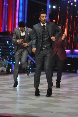 Stars promote 'BESHARAM' on the sets of JHALAK DIKHHLA JAA Season 6