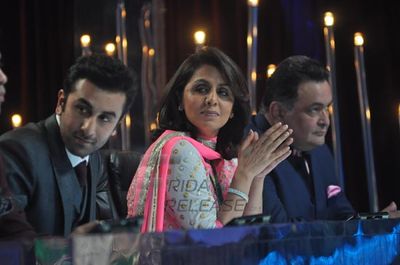 Stars promote 'BESHARAM' on the sets of JHALAK DIKHHLA JAA Season 6