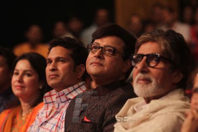 Eminent celebs at celebrations of Sachin Pilgaonkar's 50 years in Indian Film Industry and his book