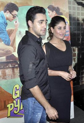 Kareena Kapoor, Imran Khan & Karan Johar at film \'GORI TERE PYAAR MEIN\' first look launch