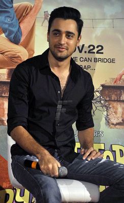 Kareena Kapoor, Imran Khan & Karan Johar at film 'GORI TERE PYAAR MEIN' first look launch