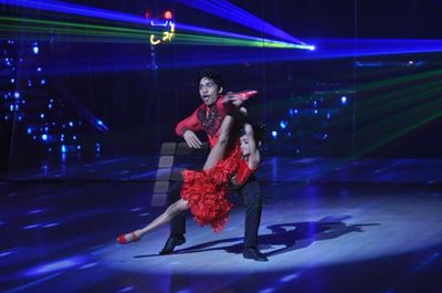 Hrithik Roshan and Priyanka Chopra promote 'Krrish 3' on JHALAK DIKHHLA JAA Season 6 Grand Finale sets