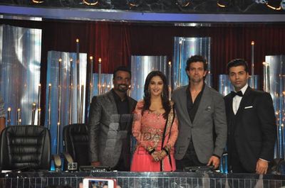 Hrithik Roshan and Priyanka Chopra promote 'Krrish 3' on JHALAK DIKHHLA JAA Season 6 Grand Finale sets