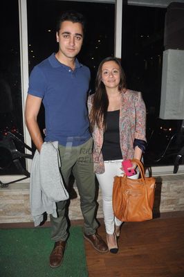 Imran Khan visits Vir Das\'s new show \'Battle Of Da Sexes\' opening night