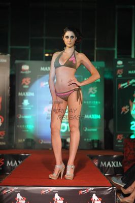 Monica Dogra & Girish Taurani at Miss Maxim 2014 launch bikini fashion show