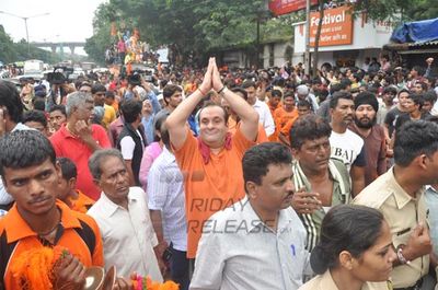Kapoor family at RK Studios Ganesh Visarjan