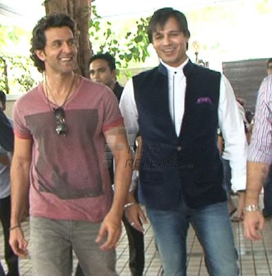 Hrithik Roshan, Kangana Ranaut, Vivek Oberoi, Rakesh Roshan at the Music Launch of Krrish 3