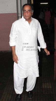 Bolly Celebs at film PHATA POSTER NIKHLA HERO special screening